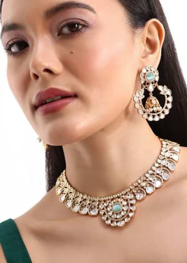 White And Gold Kundan Necklace With Earrings