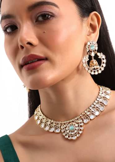 White And Gold Kundan Necklace With Earrings
