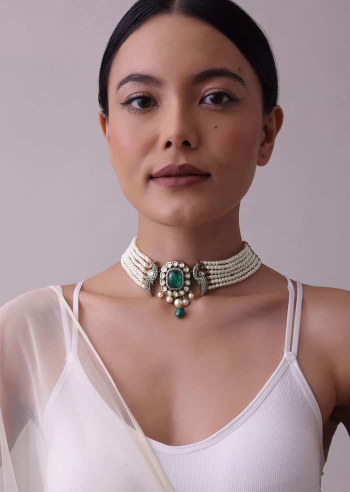 White Gold-Finish Kundan Choker Set With Pearls And Faux Diamonds In Mix Metal