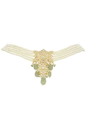 White Kundan Pendant Choker Set With Pearls