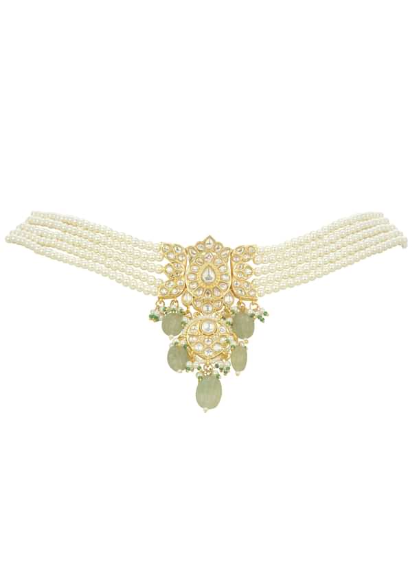 White Kundan Pendant Choker Set With Pearls