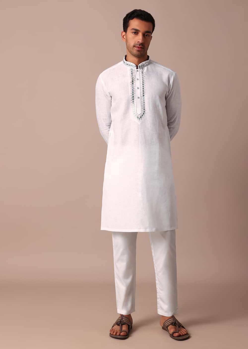 White Linen Kurta With Thread Detail Yoke