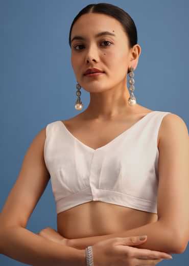 White Organza Saree With Beads And Stone Scallop Border And Unstitched Blouse