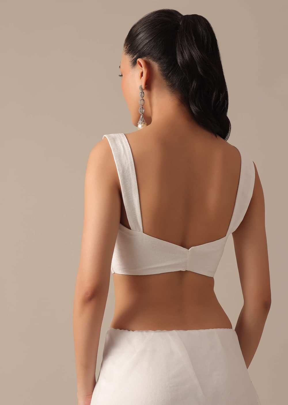 White Organza Saree With Unstitched Blouse Piece