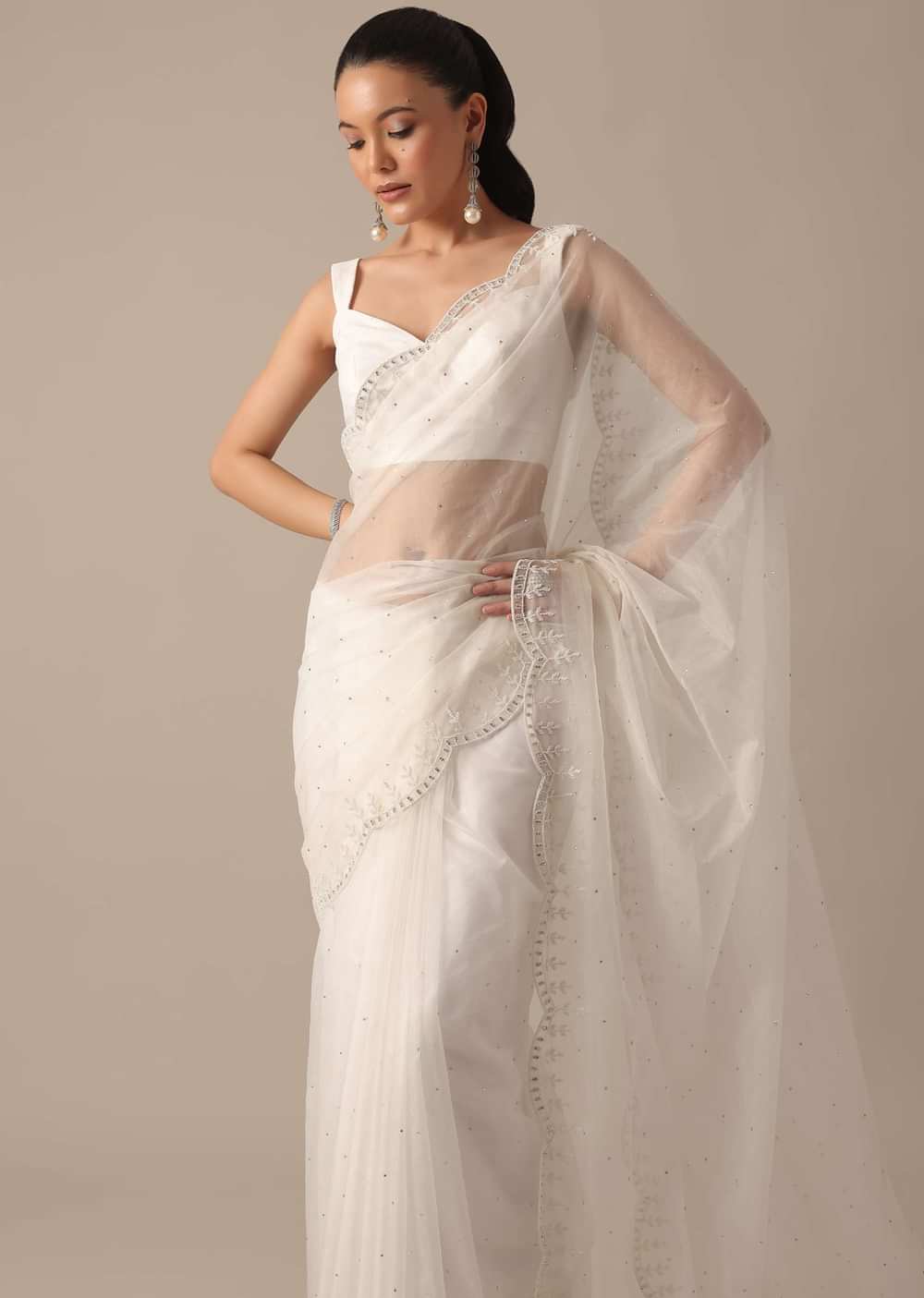White Organza Saree With Unstitched Blouse Piece