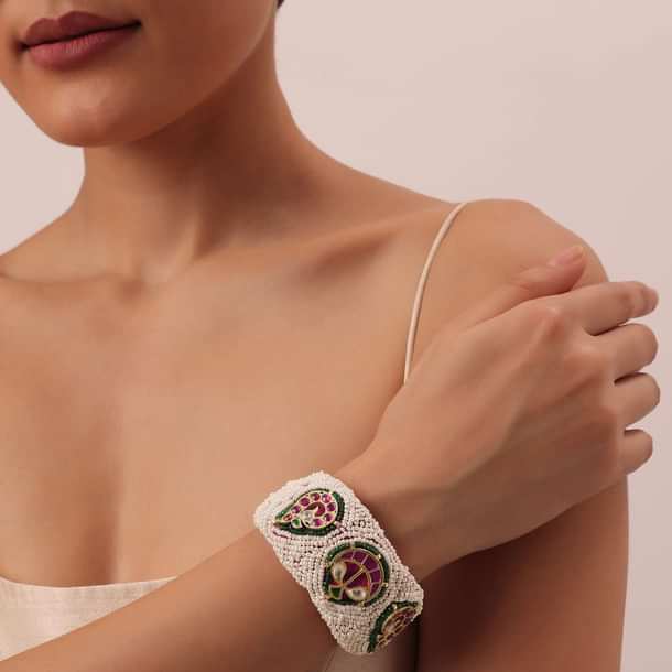 White Rajasthani Ponchi Bracelet With Kundan Work White Rajasthani Ponchi Bracelet With Kundan Work