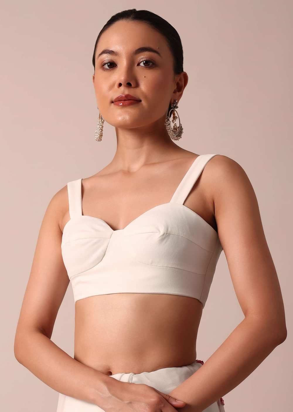 White Saree With Floral Embroidery And Unstitched Blouse Piece