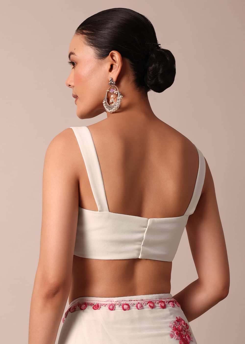 White Saree With Floral Embroidery And Unstitched Blouse Piece
