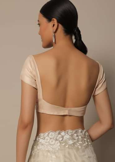 White Satin Saree With Floral Motif Thread Work And Unstitched Blouse Piece White Satin Saree With Floral Motif Thread Work And Unstitched Blouse Piece