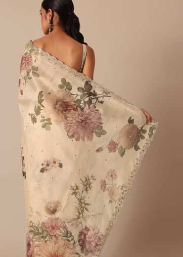 White Tussar Saree With Scallop Border And Unstitched Blouse Piece