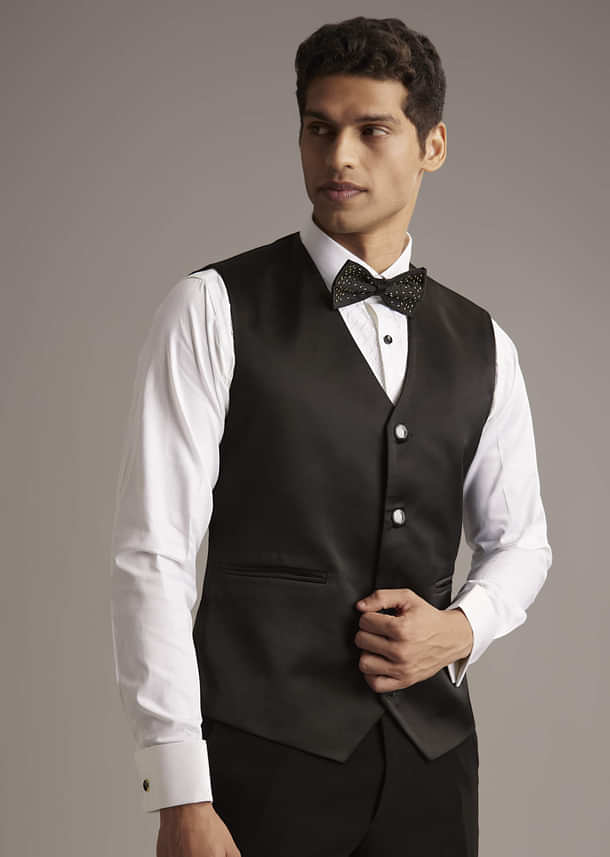Wine Tuxedo For Men With Cutdana Embroidery Wine Tuxedo For Men With Cutdana Embroidery