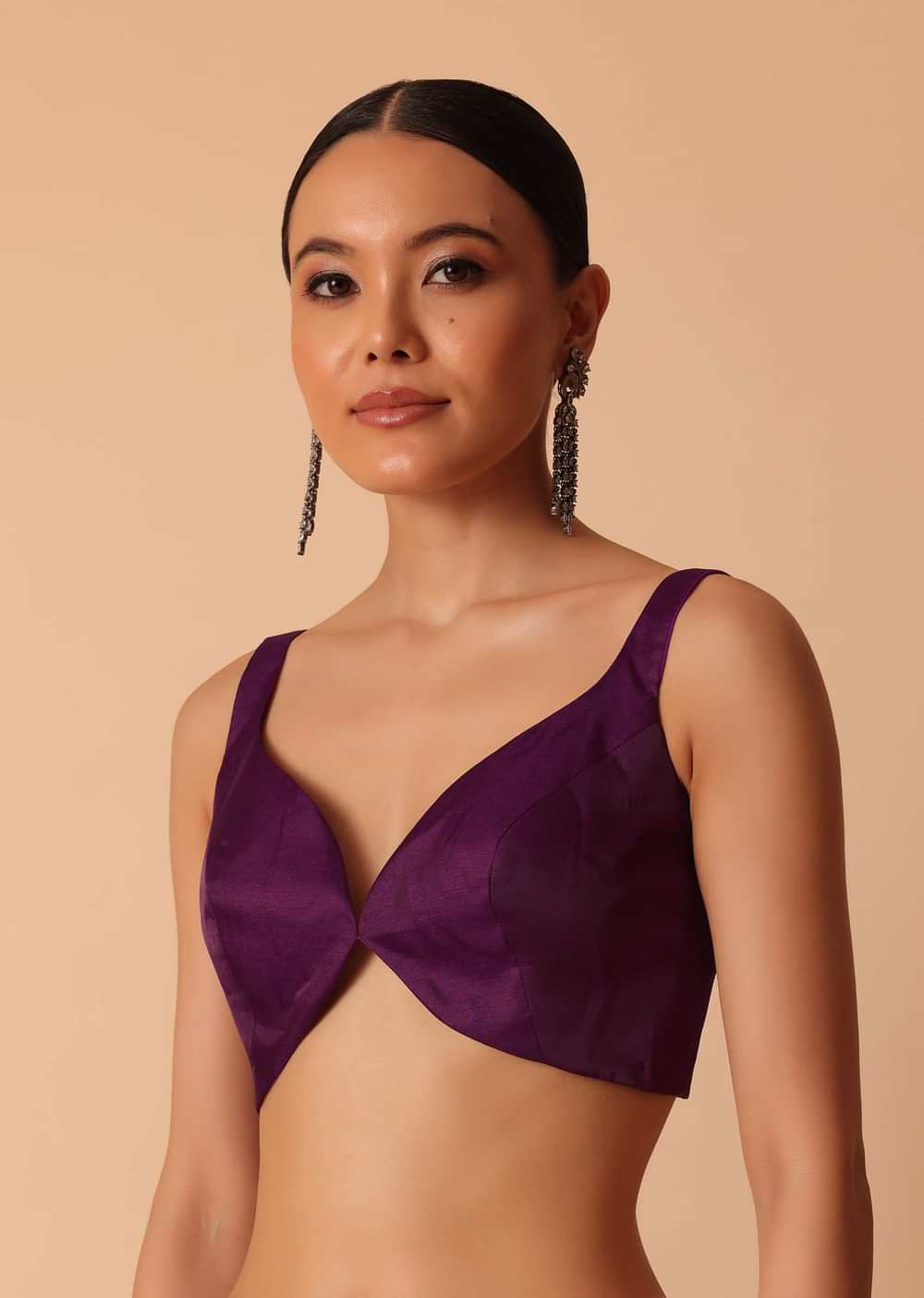 Wine Organza Saree With Lace Border And Unstitched Blouse Piece