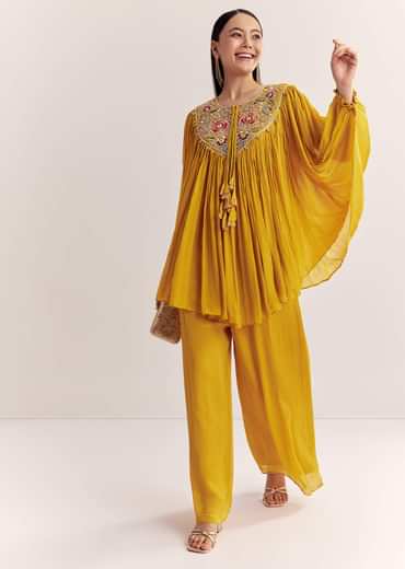 Yellow Chinon Kaftan Kurta Set With Zardosi And Thread Work