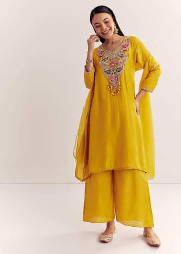 Yellow Dola Silk Kurta Dupatta Set With Zardosi And Thread Work
