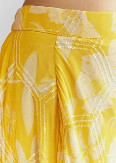 Yellow Georgette Floral Crop Top Pant Set With Embroidery