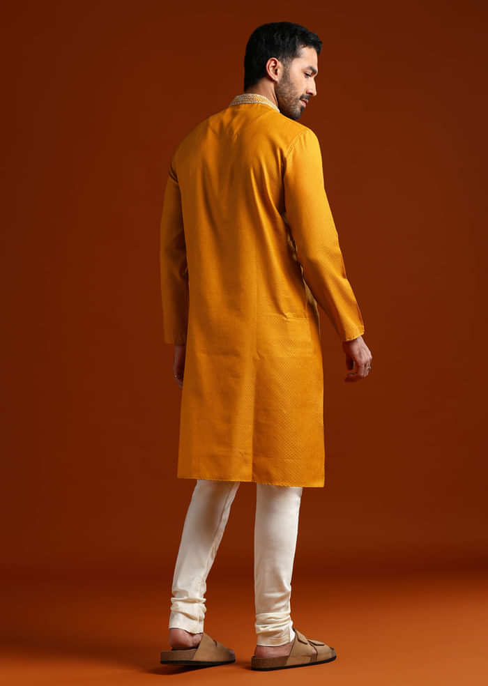 Yellow Kurta Set For Men With Thread Embroidery