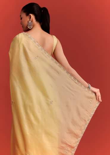 Mehndi Green Crushed Tissue Saree With Cutdana Work