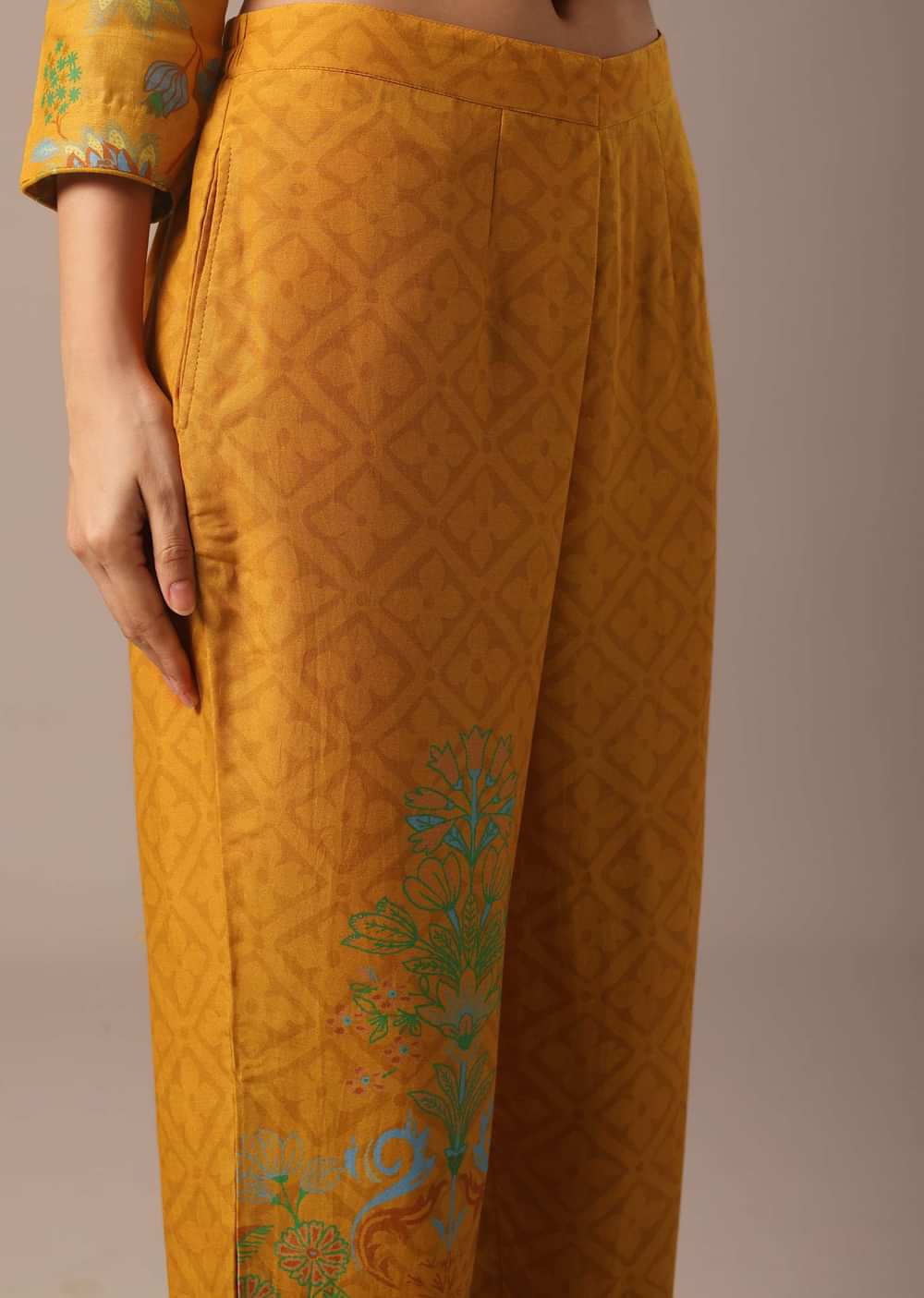 Yellow Floral Print Kurta Set In Silk