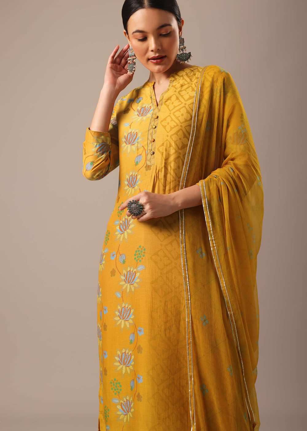 Yellow Floral Print Kurta Set In Silk