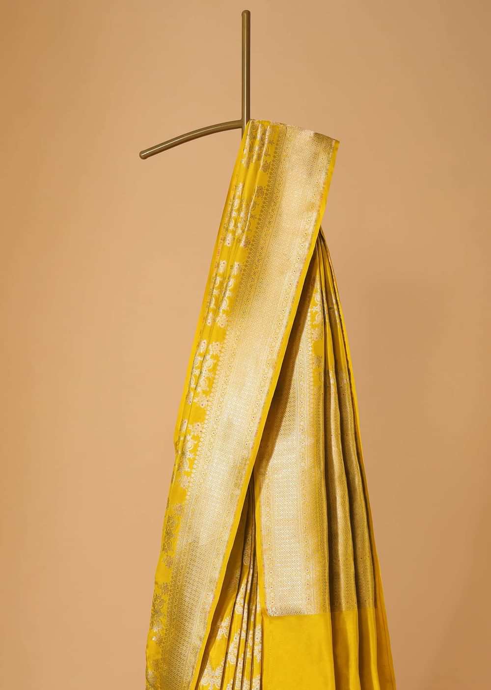 Yellow Handloom Banarasi Saree In Uppada Silk With Meenakari Weave And Unstitched Blouse