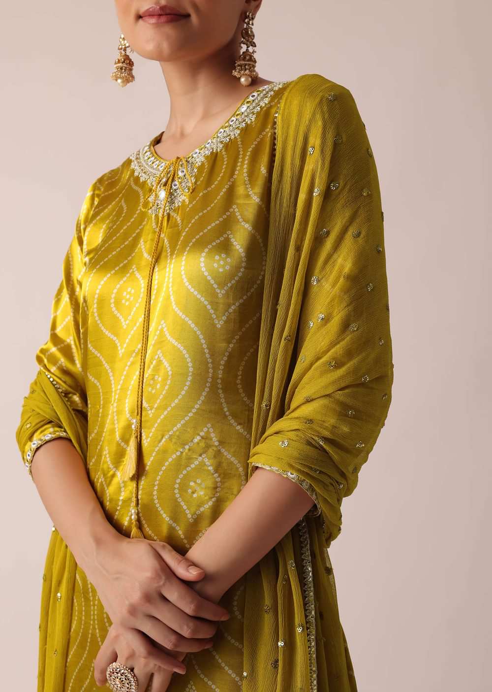 Yellow Kurta Set In Satin With Foil Mirror Work