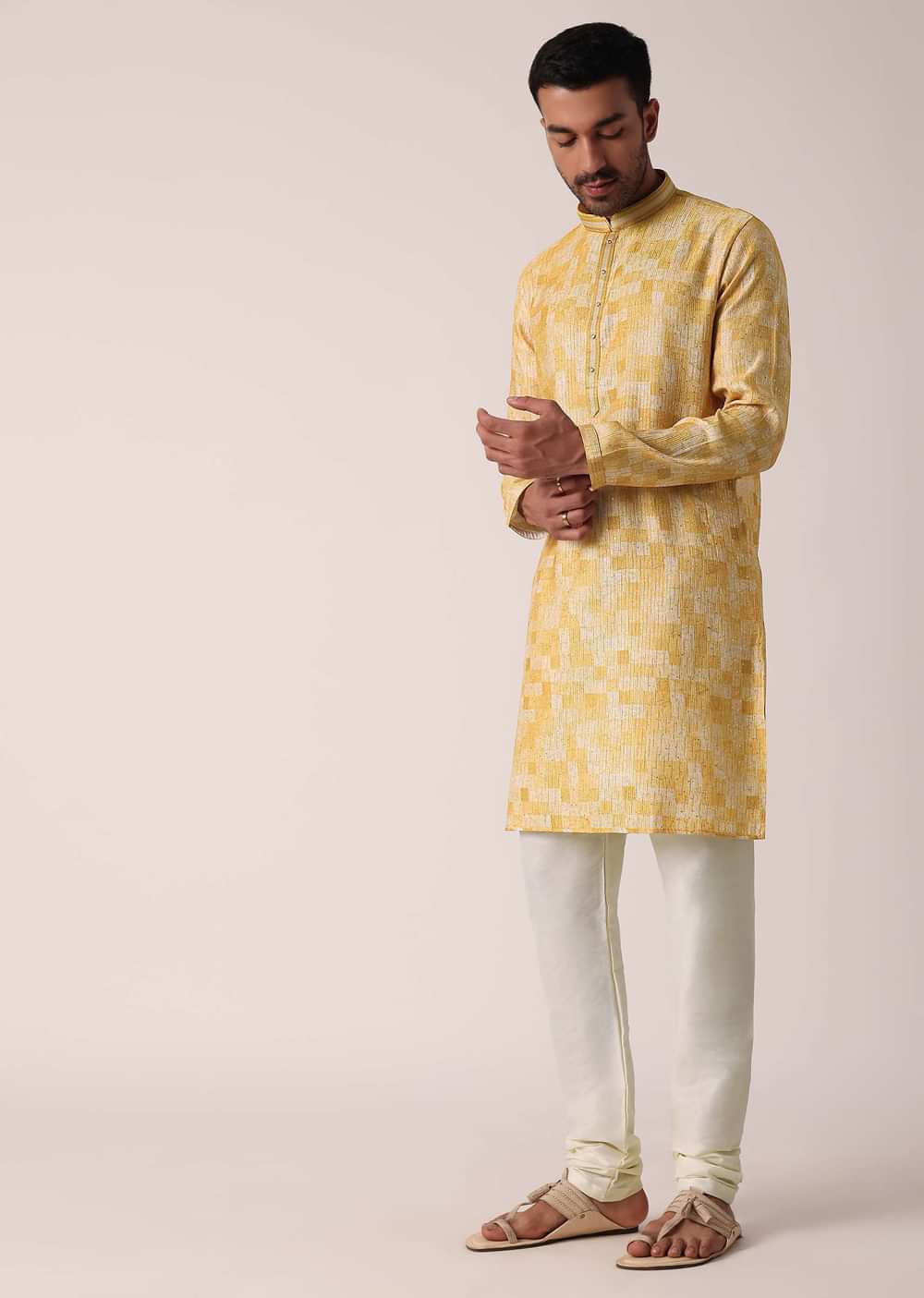 Yellow Kurta Set With Sequins Embroidered Print