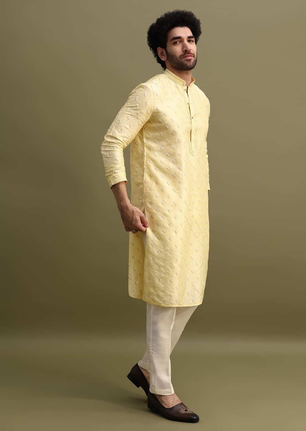 Yellow Men Kurta Set With Threadwork